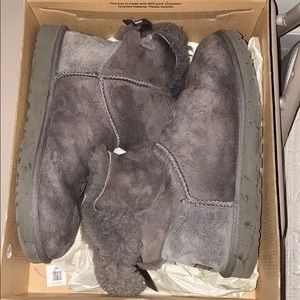 GREY UGG BOOTS